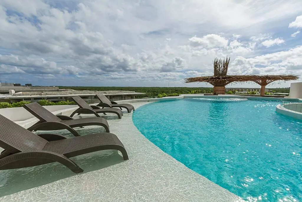 2 Bedroom Apartment + Private Pool And Roof Top Terrace トゥルム