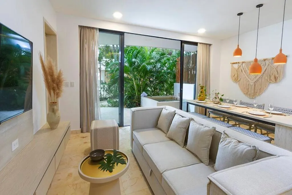 2 Bedroom Apartment + Private Pool And Roof Top Terrace トゥルム メキシコ