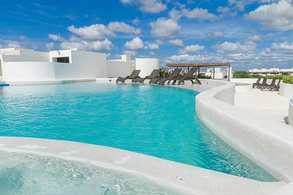 2 Bedroom Apartment + Private Pool And Roof Top Terrace トゥルム