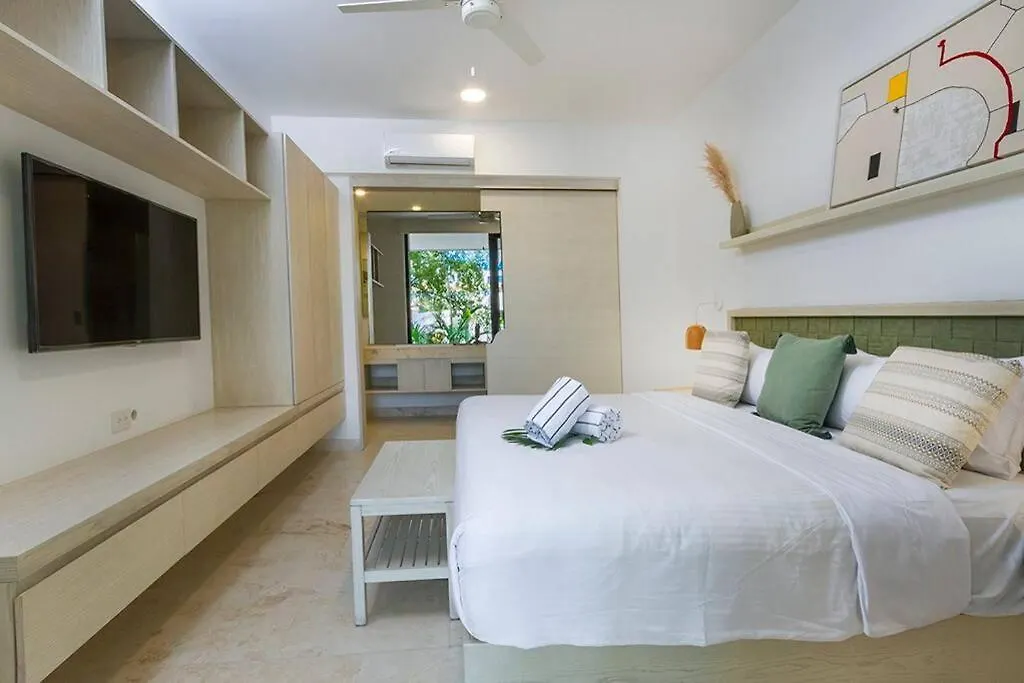 2 Bedroom Apartment + Private Pool And Roof Top Terrace トゥルム