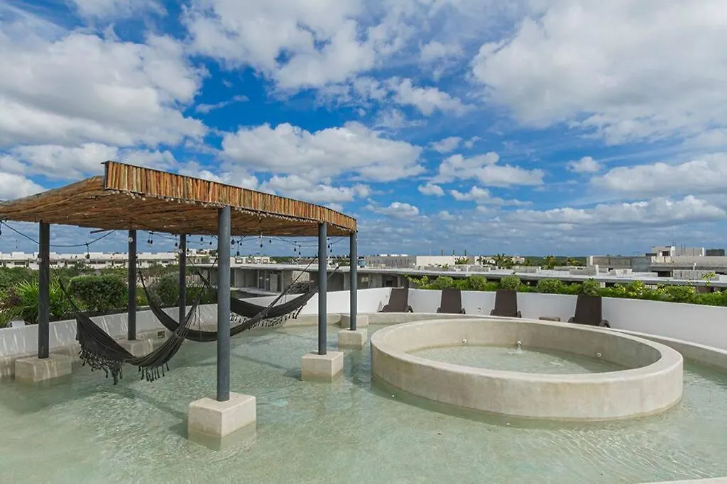 2 Bedroom Apartment + Private Pool And Roof Top Terrace トゥルム